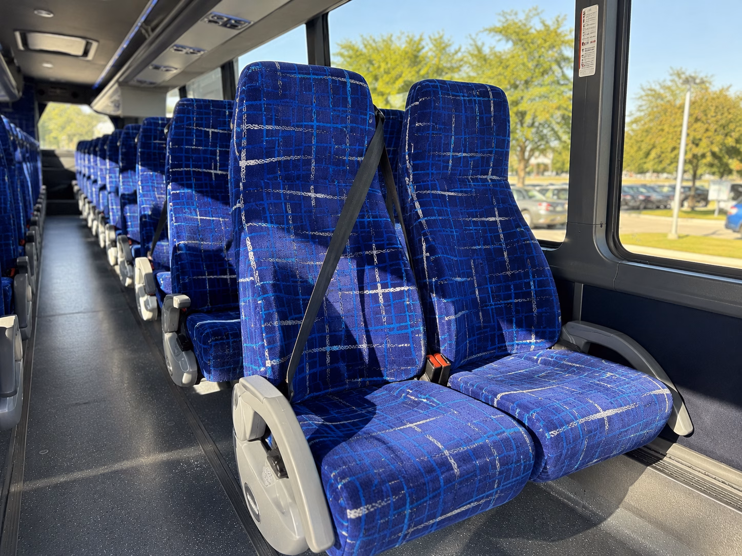 winery tour buses to warren county s vineyards and farm wineries